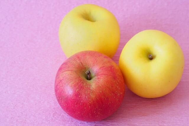 リンゴポリフェノールを含むリンゴ