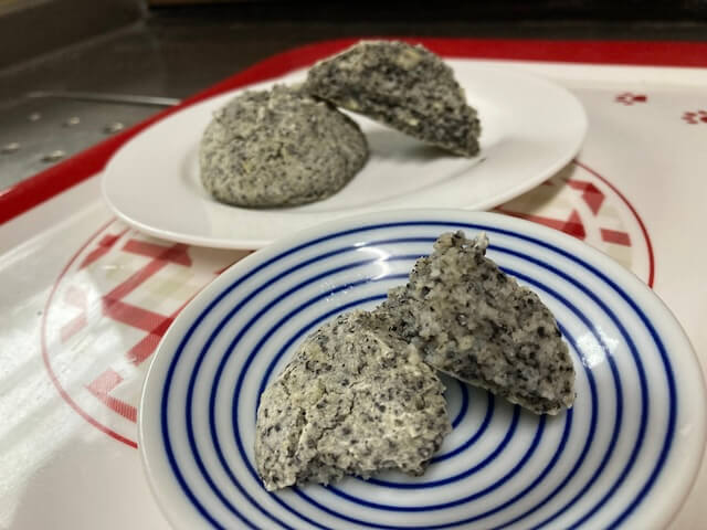 美味しい黒ゴマ米粉パン
