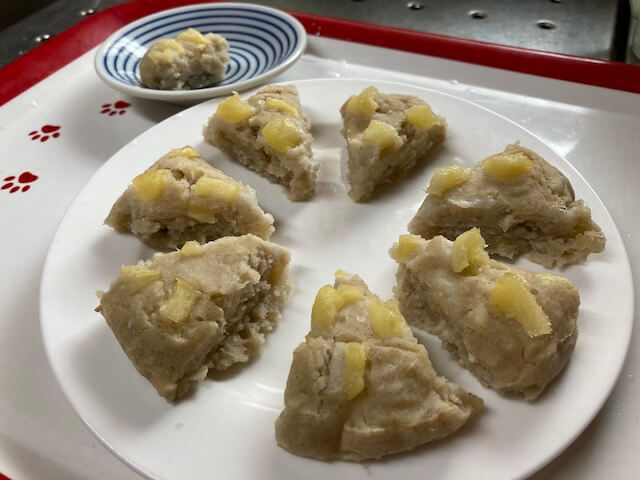 リンゴそば粉ケーキが美味しい