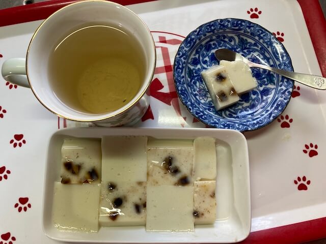 とても美味しいデーツ豆乳寒天