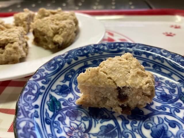 美味しい胡麻オートミールスコーン