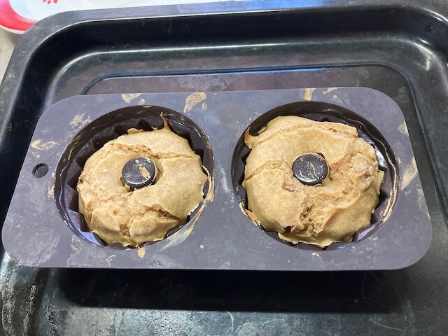 はったい粉ケーキ焼き上がり