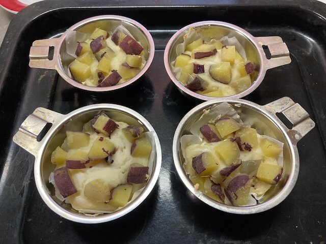 鬼まんじゅうみたいな薩摩芋ケーキ焼き上がり