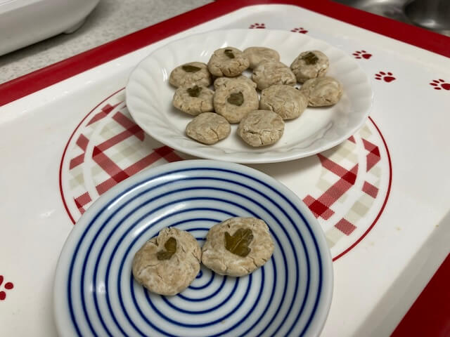 美味しいハーブ胡麻クッキー