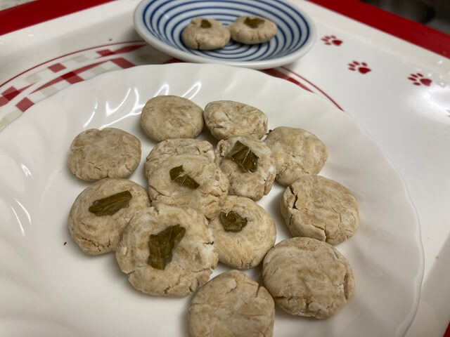 美味しいハーブ胡麻クッキー