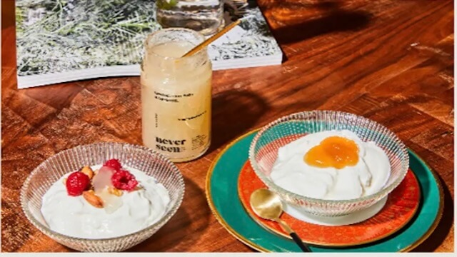 シーモスジェルをヨーグルトに入れて