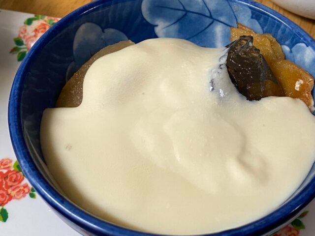 豆乳ヨーグルトと果物